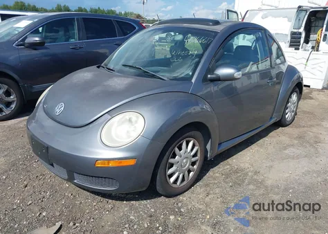 2006 Volkswagen New Beetle 2.5L Option Package 1 из США, поврежденный, VIN 3VWRW31C66M416802